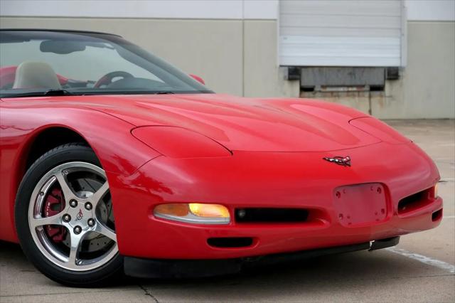 2004 Chevrolet Corvette Base