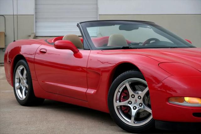2004 Chevrolet Corvette Base