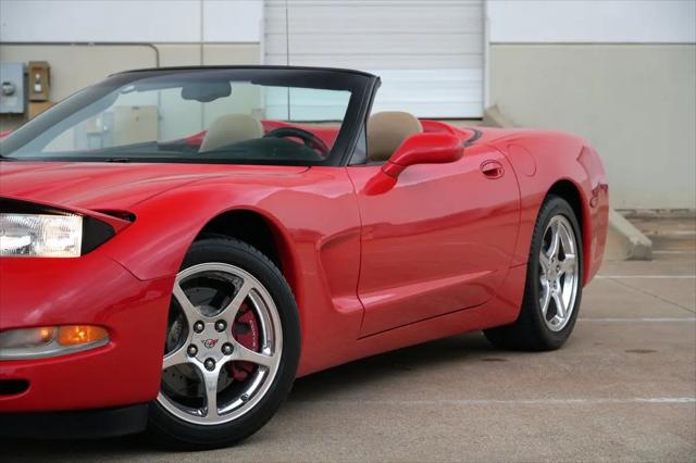 2004 Chevrolet Corvette Base