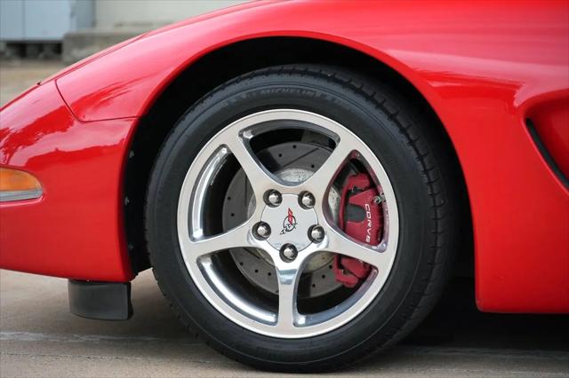 2004 Chevrolet Corvette Base