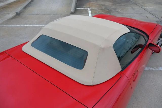 2004 Chevrolet Corvette Base