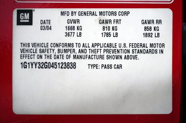 2004 Chevrolet Corvette Base