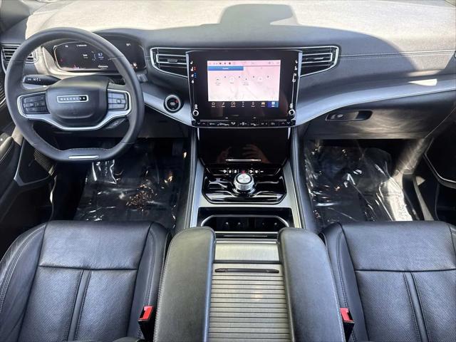 2023 Jeep Wagoneer Series II Carbide 4x4