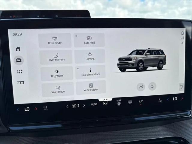 2026 Ford Expedition Max Active MAX