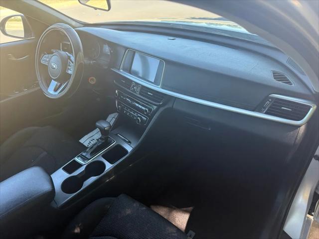 2020 Kia Optima LX