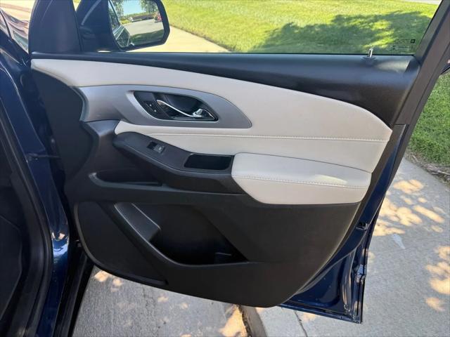 2022 Chevrolet Traverse FWD LS