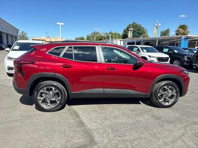 2025 Chevrolet Trax FWD LT
