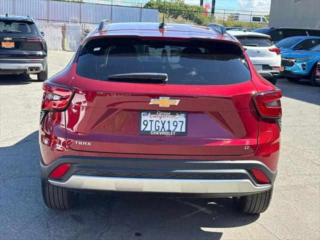 2025 Chevrolet Trax FWD LT