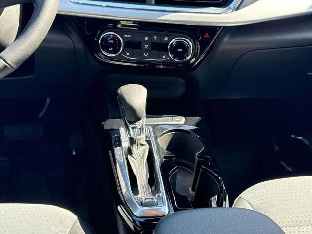 2025 Chevrolet Trax FWD LT