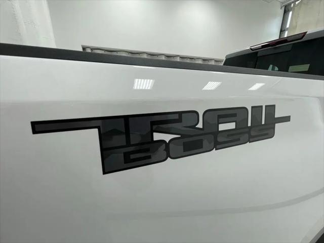 2026 Chevrolet Silverado 2500HD Crew Cab, Standard Bed, LT, 4WD