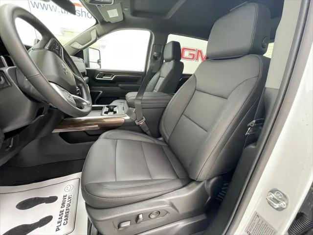 2026 Chevrolet Silverado 2500HD Crew Cab, Standard Bed, LT, 4WD
