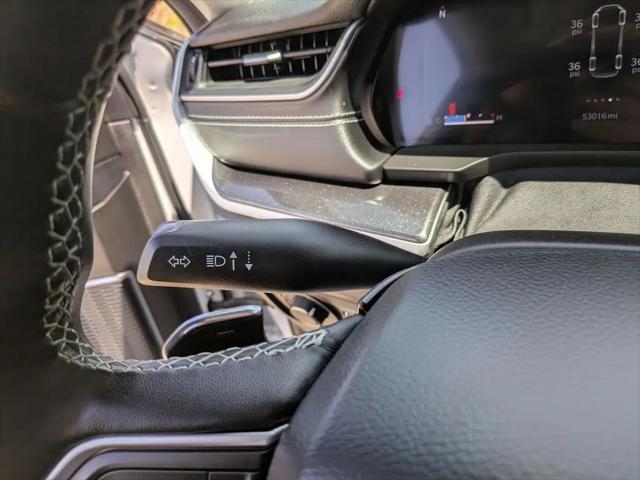 2022 Jeep Grand Cherokee L Laredo 4x4
