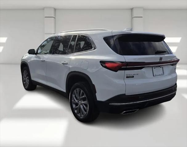 2025 Buick Enclave Preferred FWD