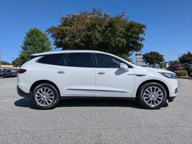 2025 Buick Enclave Preferred FWD