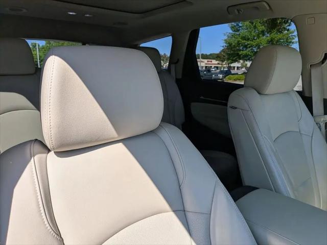 2025 Buick Enclave Preferred FWD