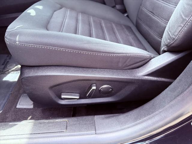 2020 Ford Fusion Hybrid SE