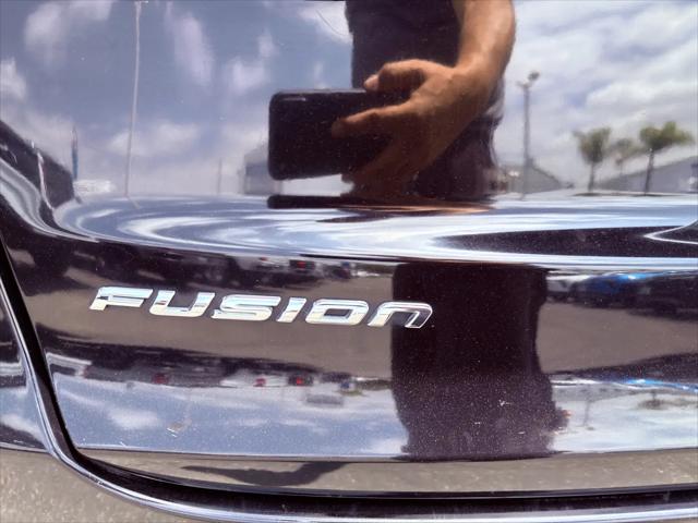 2020 Ford Fusion Hybrid SE