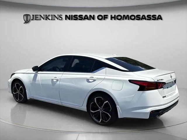 2025 Nissan Altima SR FWD