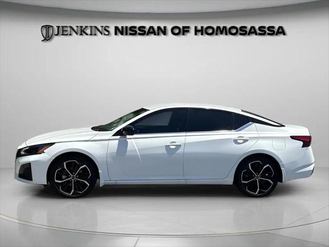 2025 Nissan Altima SR FWD