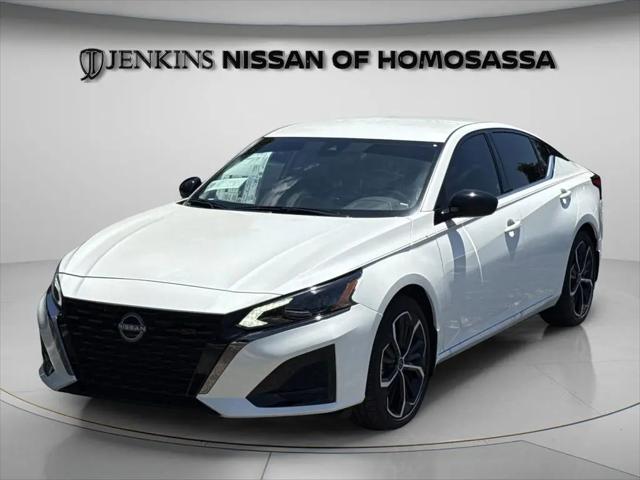 2025 Nissan Altima SR FWD