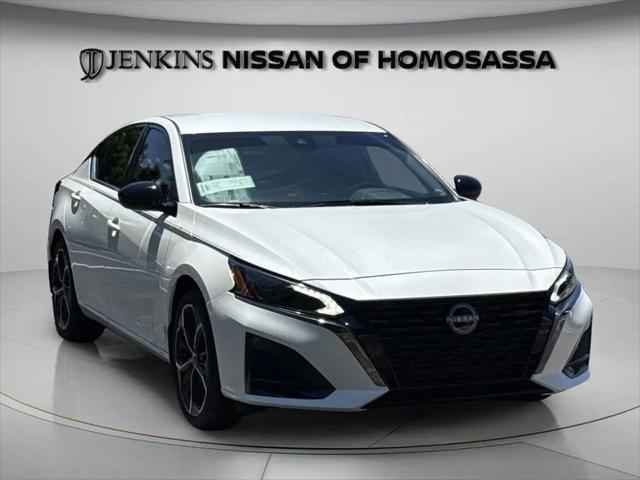 2025 Nissan Altima SR FWD