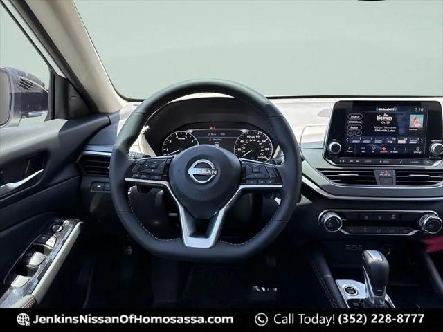 2025 Nissan Altima SR FWD