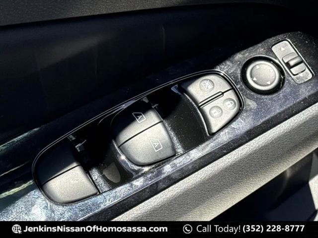 2025 Nissan Altima SR FWD