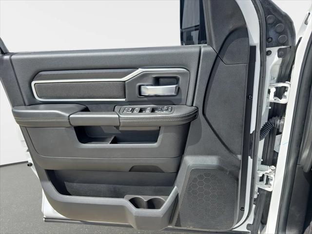 2025 Ram 2500 Big Horn Crew Cab 4x4 6'4" Box