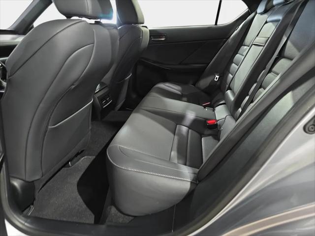2024 Lexus IS 300 F SPORT