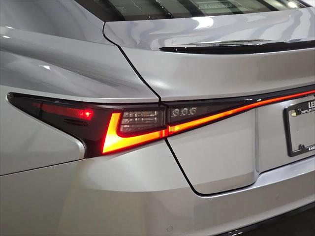 2024 Lexus IS 300 F SPORT