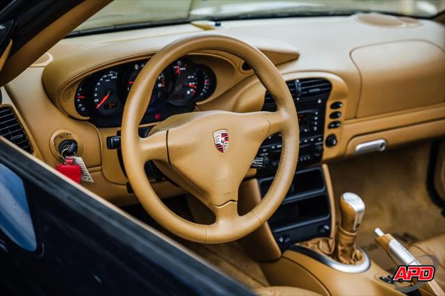 2004 Porsche 911 911 Carrera 4S