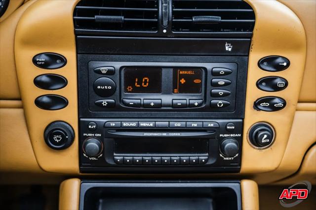 2004 Porsche 911 911 Carrera 4S