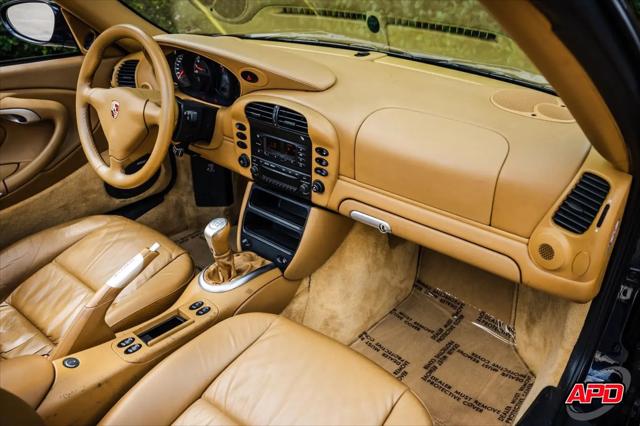 2004 Porsche 911 911 Carrera 4S