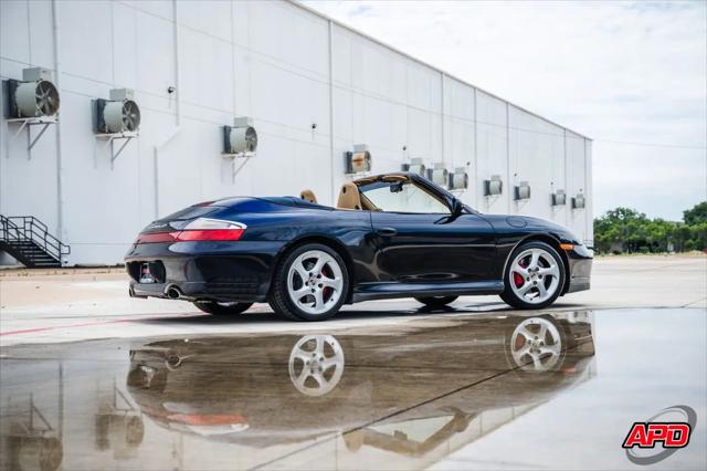 2004 Porsche 911 911 Carrera 4S