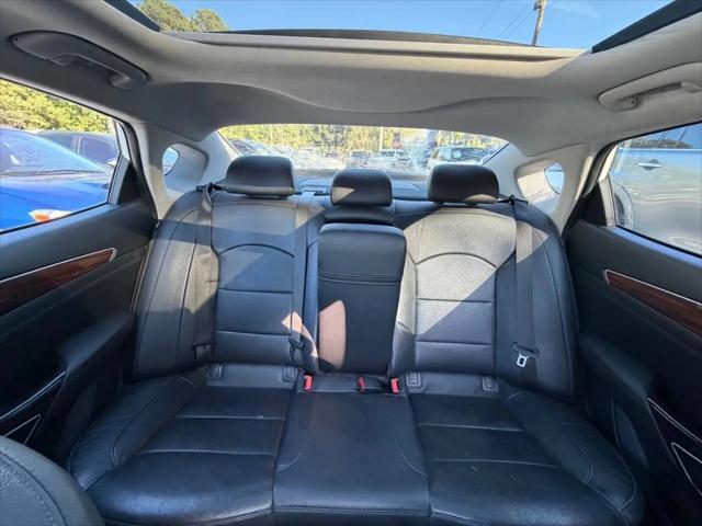 2017 Kia Cadenza Premium