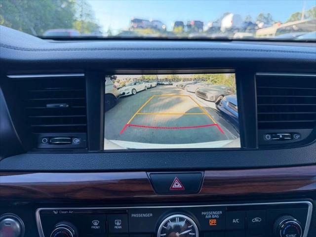 2017 Kia Cadenza Premium