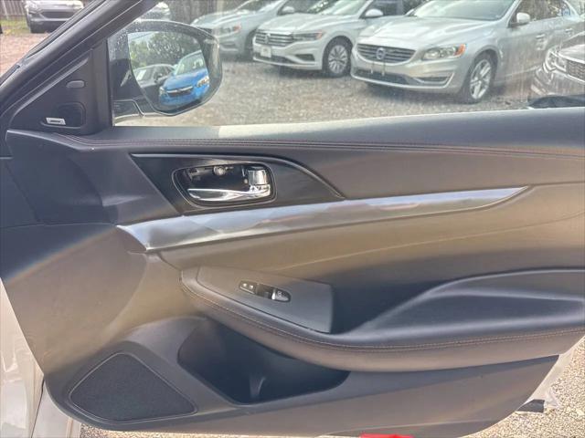 2023 Nissan Maxima SR Xtronic CVT