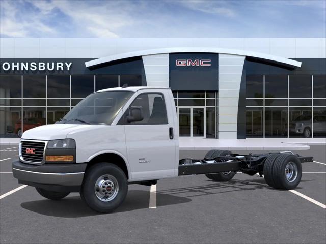 2026 GMC Savana Cutaway 4500 Van