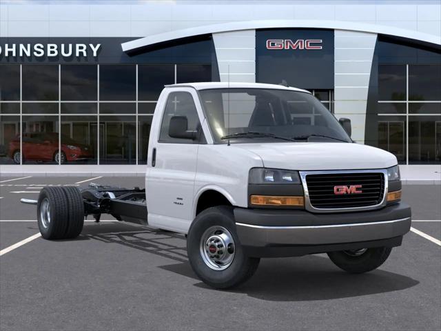 2026 GMC Savana Cutaway 4500 Van
