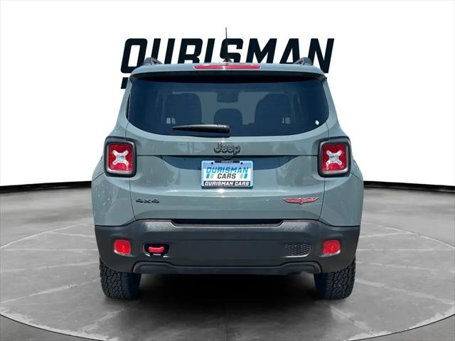 2016 Jeep Renegade Trailhawk