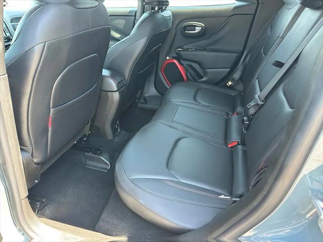 2016 Jeep Renegade Trailhawk