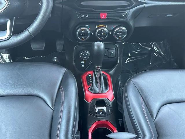 2016 Jeep Renegade Trailhawk