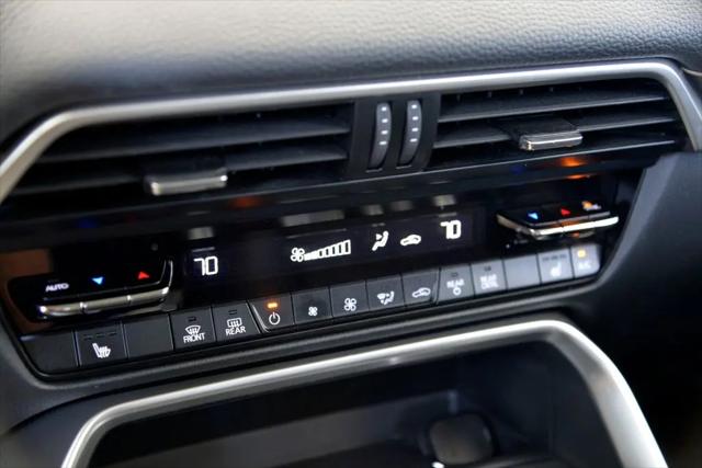 2024 Mazda X-90 Premium