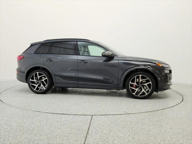 2025 Audi SQ6 e-tron Premium Plus quattro