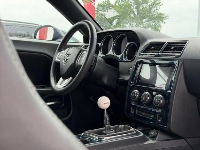 2013 Dodge Challenger R/T Plus
