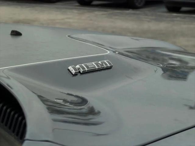 2013 Dodge Challenger R/T Plus
