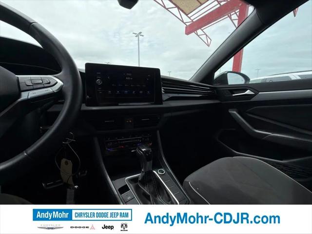 2025 Volkswagen Jetta 1.5T Sport