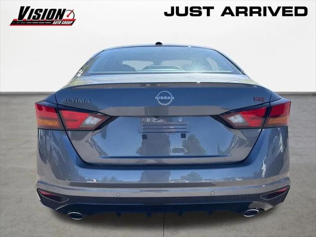 2026 Nissan Altima SR FWD