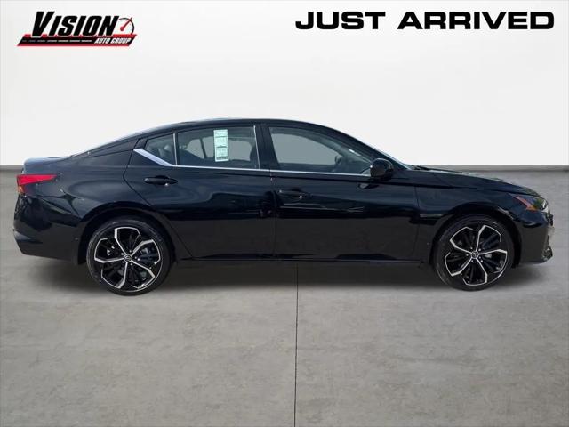 2026 Nissan Altima SR AWD