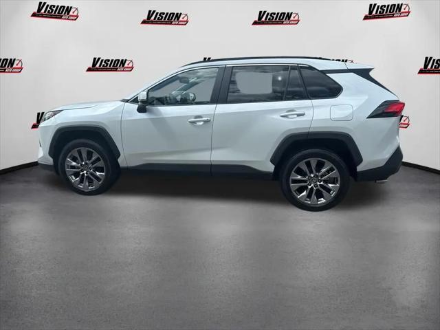 2025 Toyota RAV4 XLE Premium